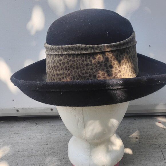 Vintage Felt Bowler Derby Hat - Picture 3 of 7